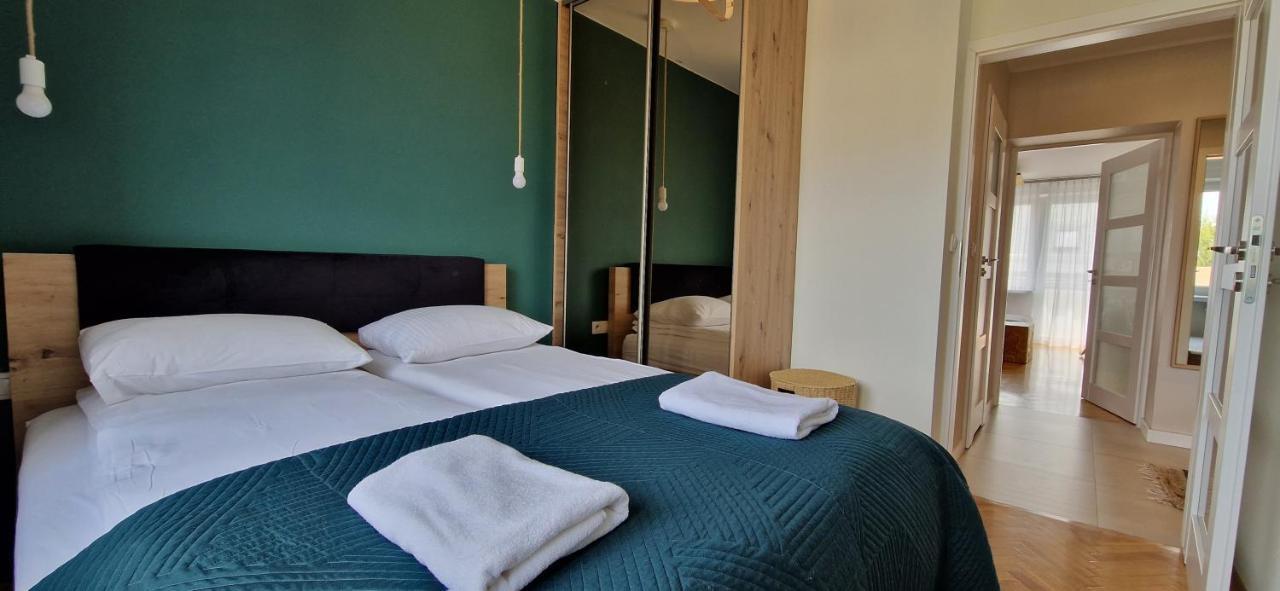 3 Rooms Apartment Podgorze Citybeat #3 Cracóvia Exterior foto