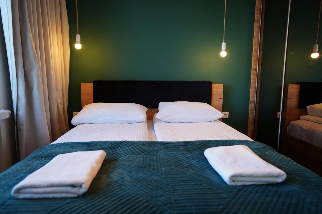 3 Rooms Apartment Podgorze Citybeat #3 Cracóvia Exterior foto